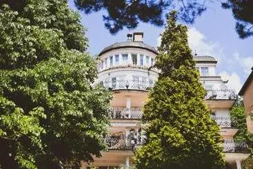 Hotelli Solar Palace Spa & Wellness