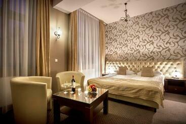 호텔 Spa Srebrny Dzwon Kadyny