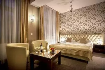 酒店 Spa Srebrny Dzwon Kadyny