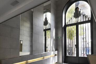 هتل آپارتمان Numa I Script