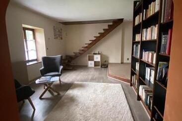 住宿加早餐 Au Lavoir Du Serein La Billaude Et La Langouette