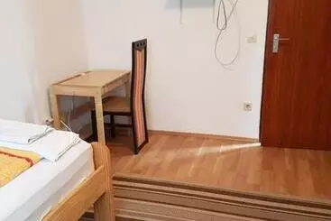 Aamiaismajoitus (B&B) Waldpension