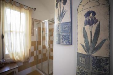 پانسیون Les Suite Royales