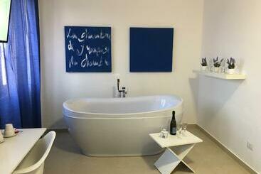 פנסיון Les Chambres De Françoise Guest House