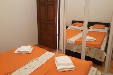 ペンション Piac Utcai Apartman 2