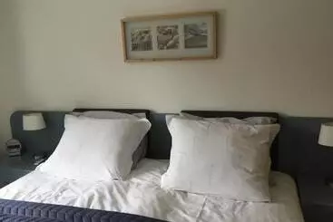 B & B Annamie