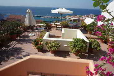 Aparthotel Astra Village