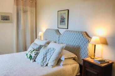 مبيت وإفطار La Coulee Verte