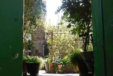 Bed & Breakfast La Meta