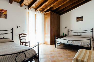 فندق Agriturismo La Sorgente