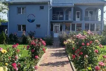 Pensione Casa Cu Trandafiri Murighiol