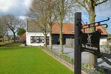 Aamiaismajoitus (B&B) De Meulestee