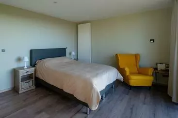 B&b  T Oezent