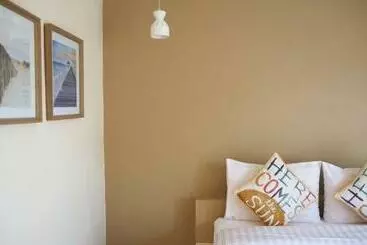 Hotelli Sichon Modern House