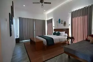 ペンション Wanagiri Cosmic Nature Villa