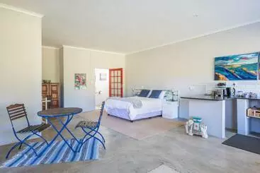 Majatalo Roscommon Guest House