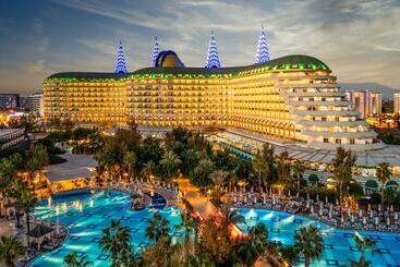 هتل Delphin Imperial Lara