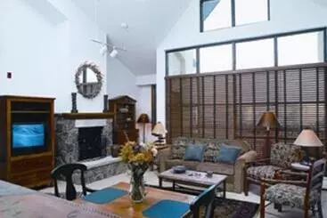 호텔 Lodge At Brookside