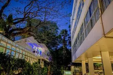 Aparthotel Sino House Phuket Hotel Sha Plus