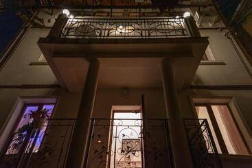 Pension The White House Sofia