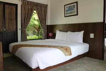Bura Lumpai Resort
