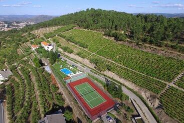 田舎風ホテル Rivatur   Explorações Turísticas Lda