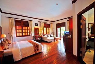 Sokhalay Angkor Villa Resort