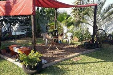 ペンション Jozini Guesthouse