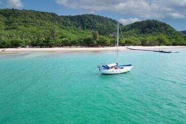 リゾートホテル Cruiser Island By Swiss Bel