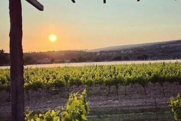 مبيت وإفطار Le Vieux Portail