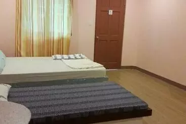 Majatalo Cubby S Guesthouse