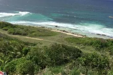 تختخواب و صبحانه La Marine