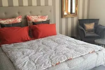 Bed and Breakfast Au Bord De La Dhuy