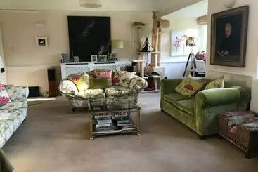 Aamiaismajoitus (B&B) Coombe Lodge Farm House
