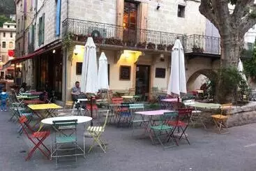 Panzió La Joliette