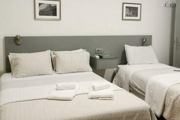 펜션 Flor Da Primavera Residencial E Apartamentos