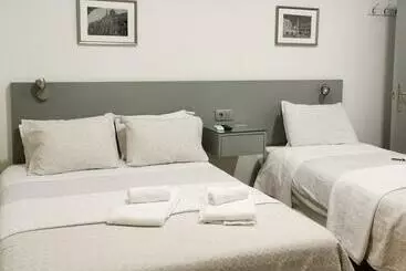 Pensione Flor Da Primavera   Residencial E Apartamentos