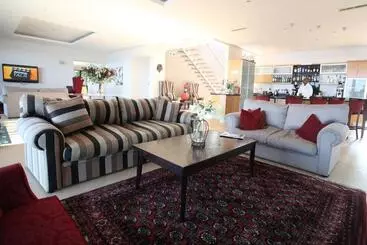 Hotelli Canelands Beach Club