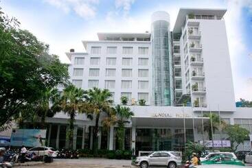 Mondial Hotel Hue