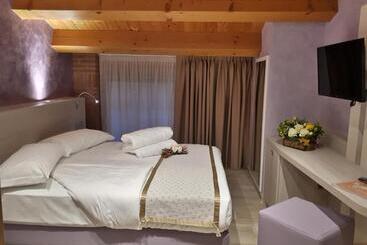 ホテル Agriturismo Cabrele