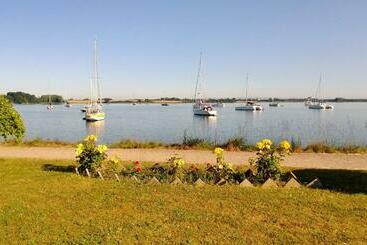 فندق Am Schleieck