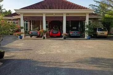 Hotel Alia Express Villa Temila