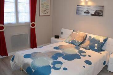 بنسيون A L Ombre Du Ventoux