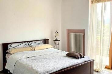 مبيت وإفطار Villa Lulù