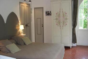 Domaine Du Paraïs B&b