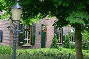 B&b  T Hekkert