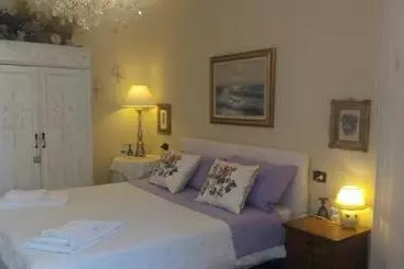Bed And Breakfast Papillon