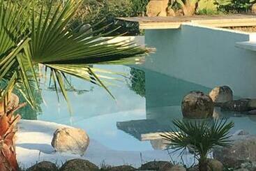 アパートホテル Laestancia