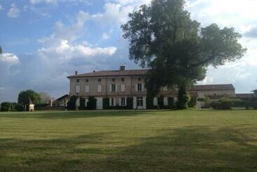 مبيت وإفطار Chambres D Hotes De Pharamond