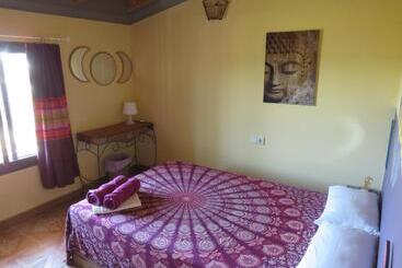 Bed and Breakfast Higos Chumbos, Casa Rural Compartido